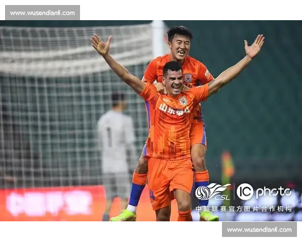 重庆力帆迎战山东鲁能强强对话引爆中超赛场焦点之战巅峰对决前瞻